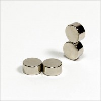 D8x4mm - N48 NdFeB Scheiben Magnet diametral - NiCuNi