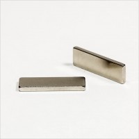 25x7,8x2mm - N48 NdFeB Quader Magnet - NiCuNi